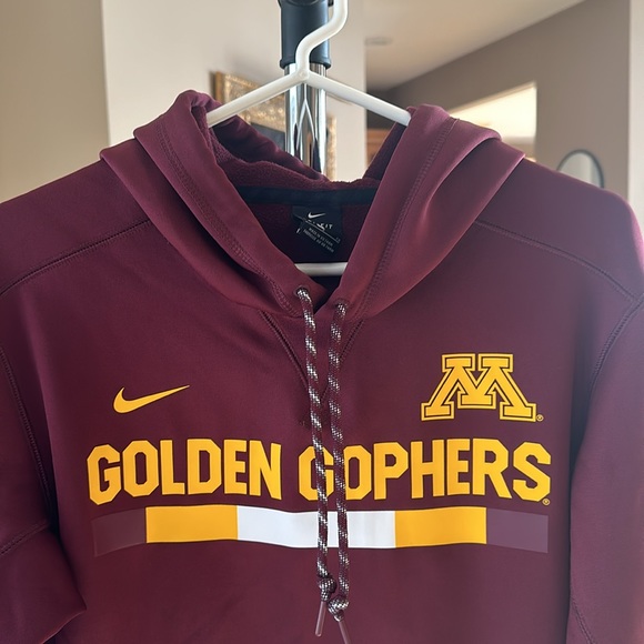 Minnesota Golden Gophers Nike Sweatshirt - Picture 2 of 5